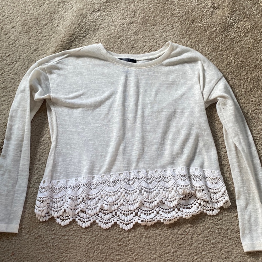 Detailed white long sleeve